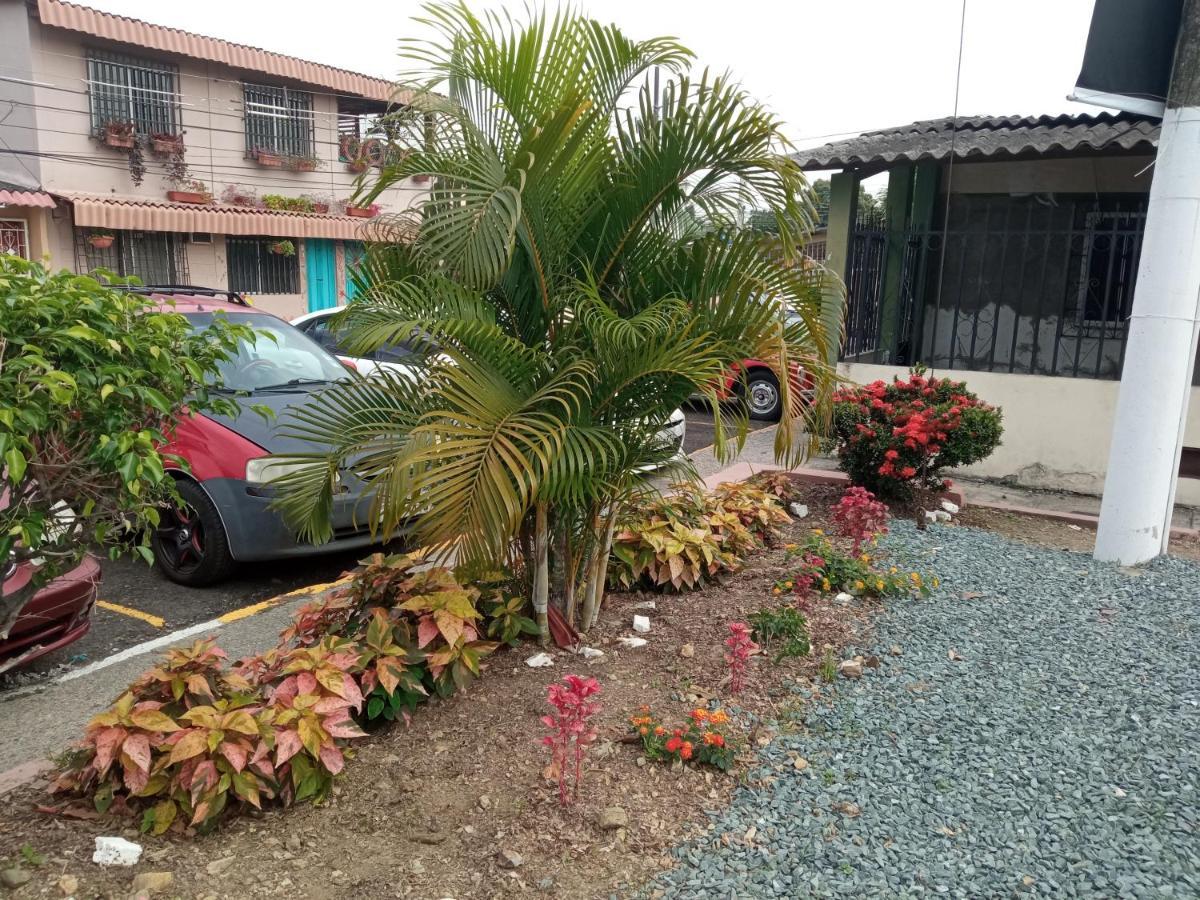 Villa De Maria Guayaquil Exteriör bild